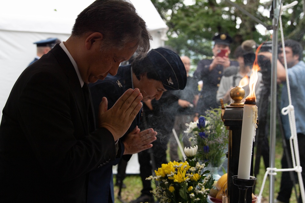 Paying Respects: 374 AW, 515 AMOW, JASDF honor the fallen in B-29 Memorial Ceremony