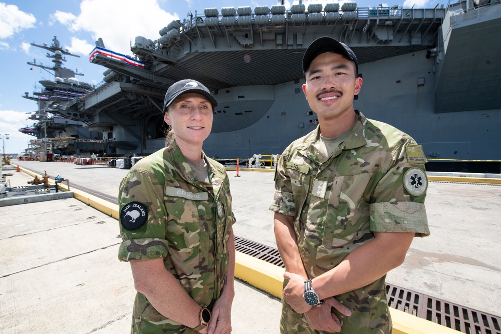 New Zealand Army Dentists working onboard USS Carl Vinson