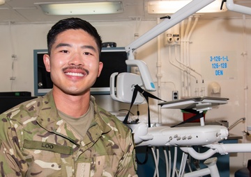 New Zealand Army Dentists working onboard USS Carl Vinson