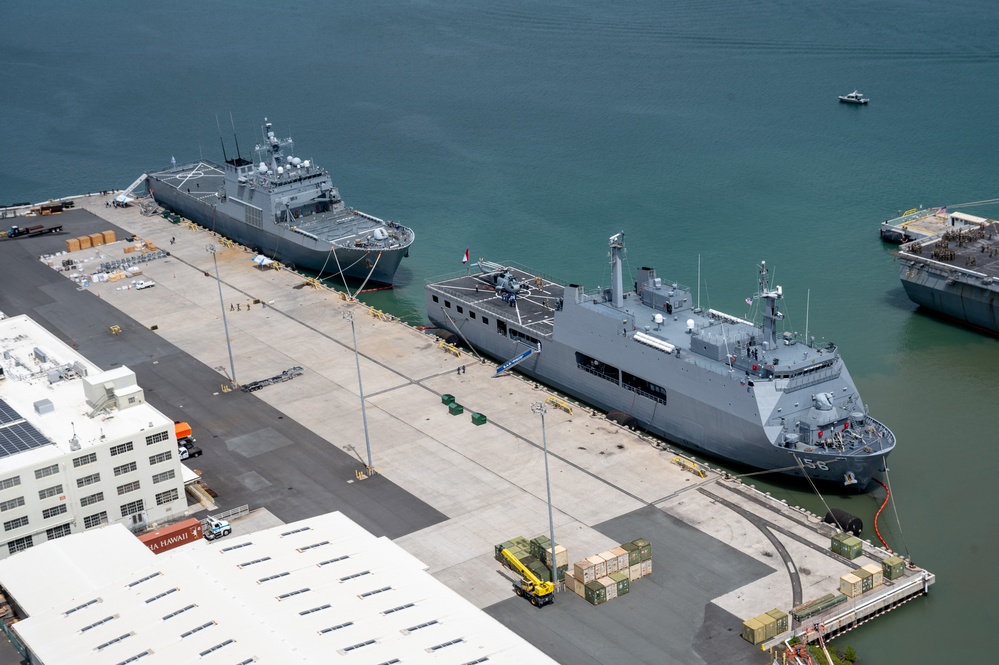 RIMPAC 2024: Aerial view of BAP Pisco, ROKS Cheonjabong moored at Pearl Harbor