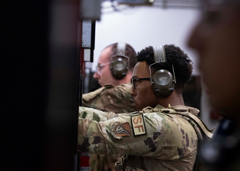 374th SFS aims for lethality during Carbine Defender Qualification Course