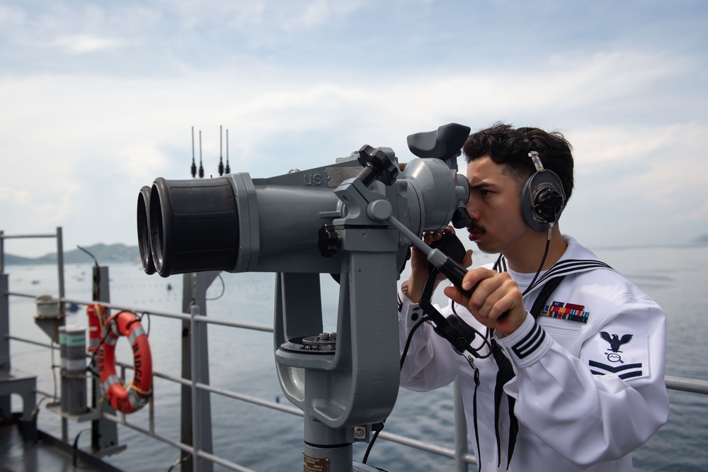 USS BLUE RIDGE ARRIVES IN VIETNAM