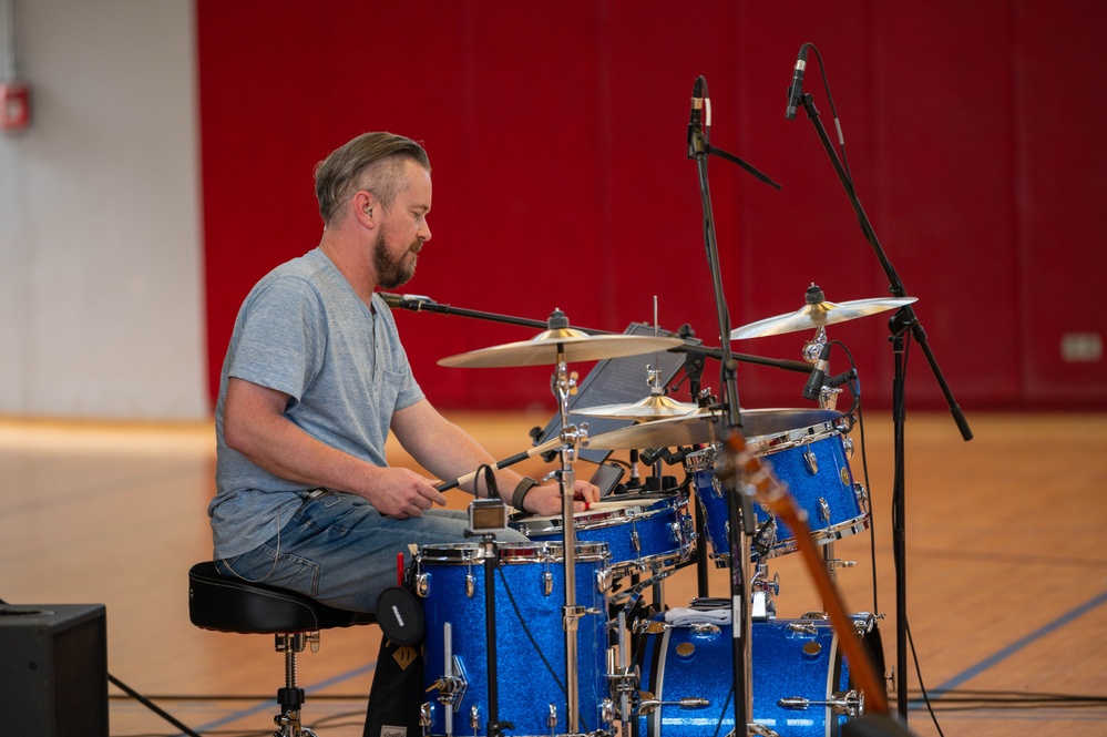 Spangdahlem AB hosts summer concert