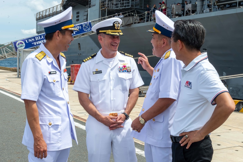 USS BLUE RIDGE VISITS CAM RANH, VIETNAM