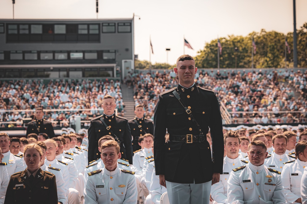 Commandant, Gen. Smith, Attends Merchant Marine Academy Commencement Ceremony