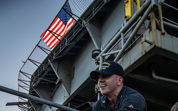 Sailors Heave The Line