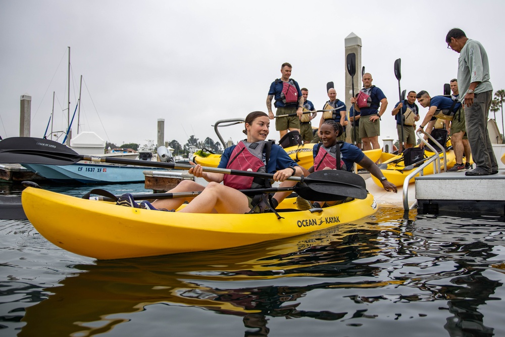 DVIDS - Images - Kayak Team-Building Event With 3rd Recruit Training ...