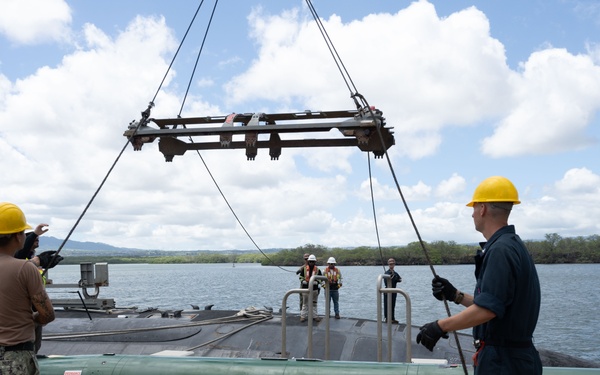 Submarine USS Topeka prepares for RIMPAC 24