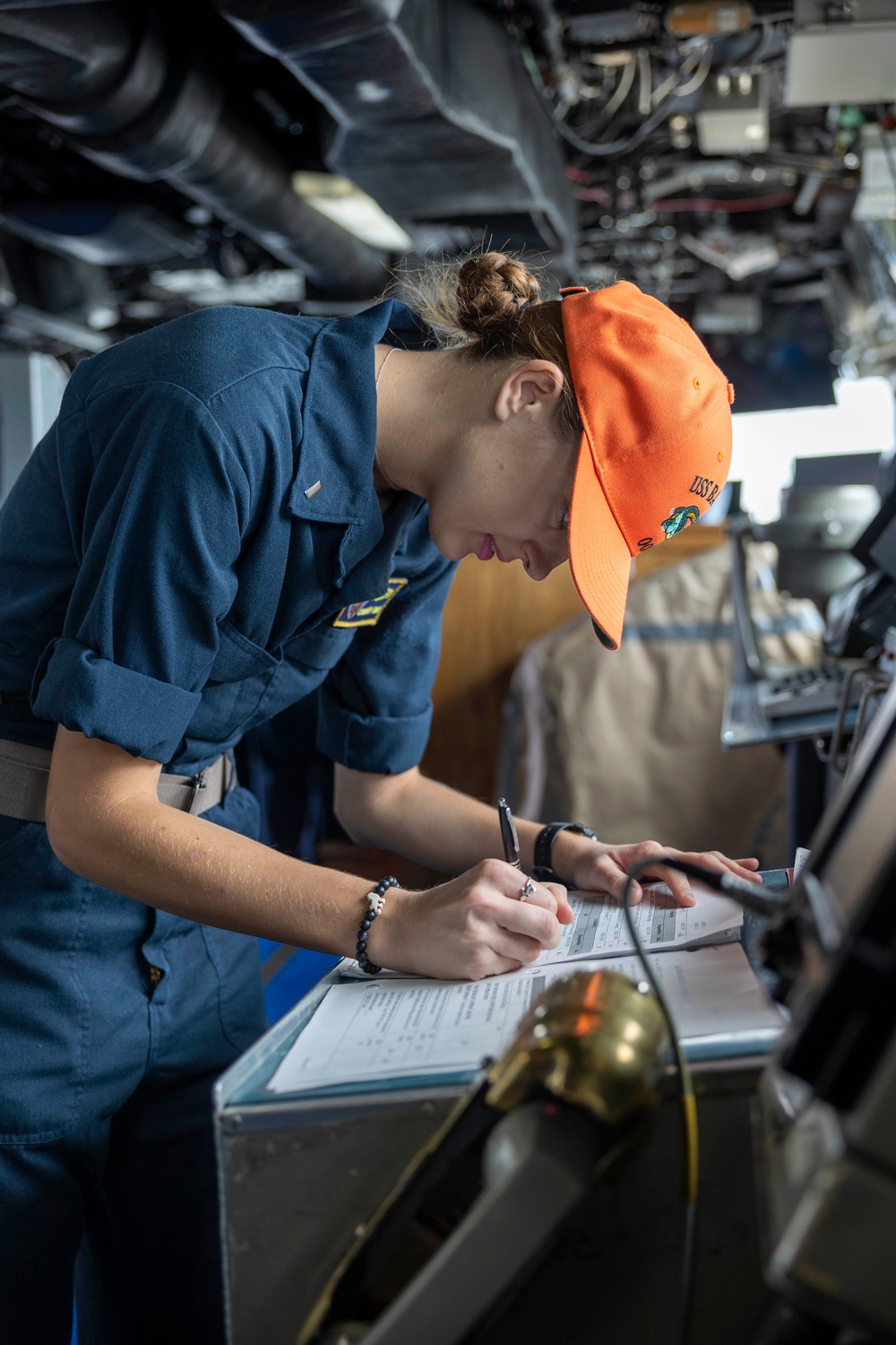 USS Bataan Transits to General Dynamics NASSCO