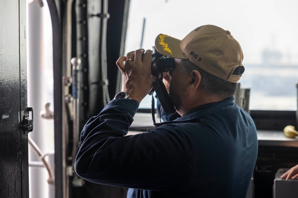 USS Bataan Transits to General Dynamics NASSCO