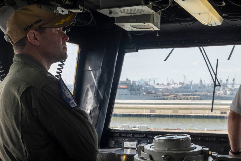 USS Bataan Transits to General Dynamics NASSCO