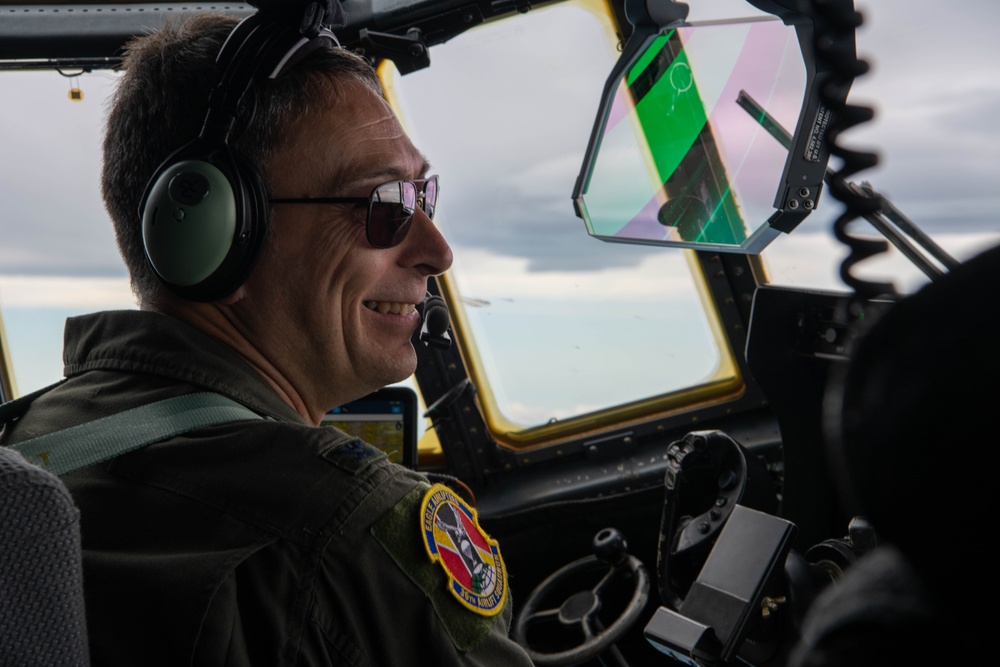 Col. Roddan completes fini flight