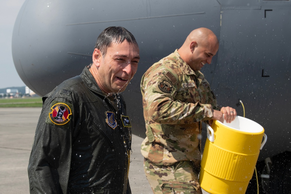 Col. Roddan completes fini flight