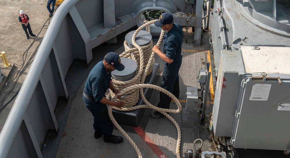 USS America (LHA 6) Departs Sasebo