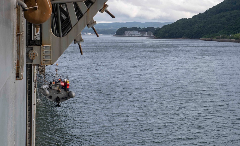 USS America (LHA 6) Departs Sasebo