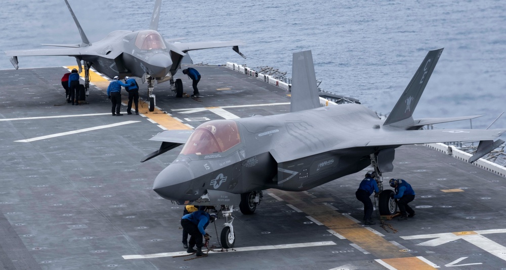 Boxer F-35 Flight Ops