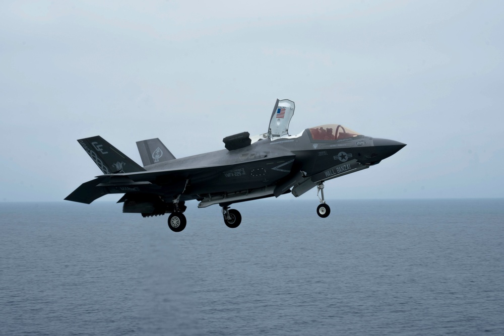 Boxer F-35 Flight Ops