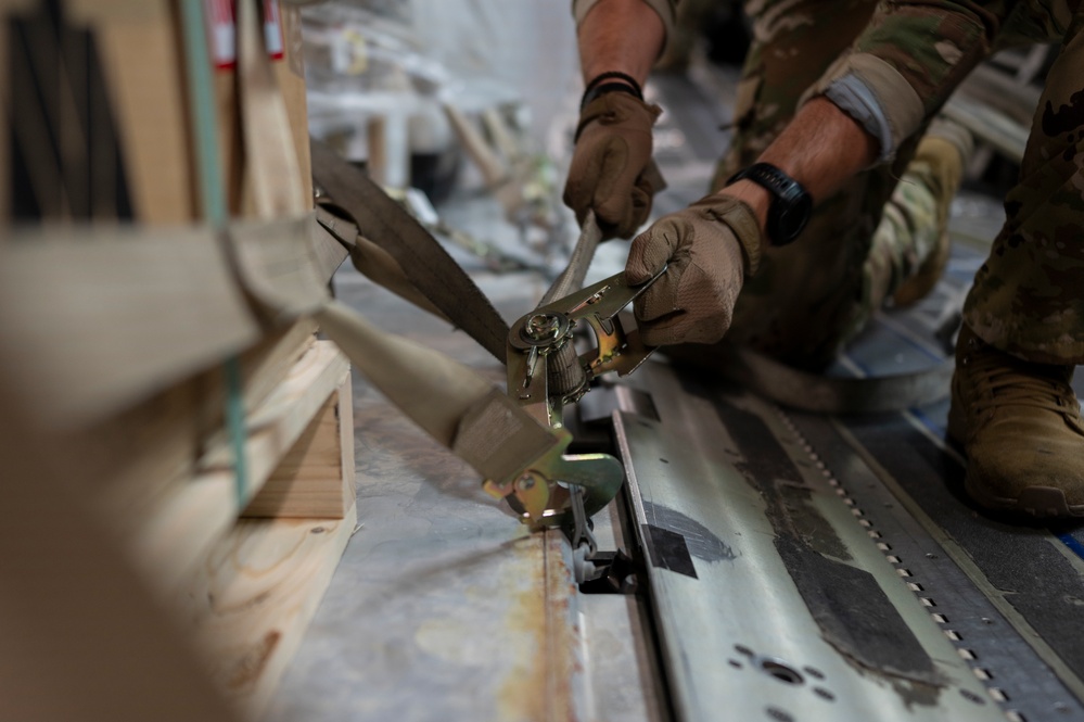 C-17 crews enable constant force mobility