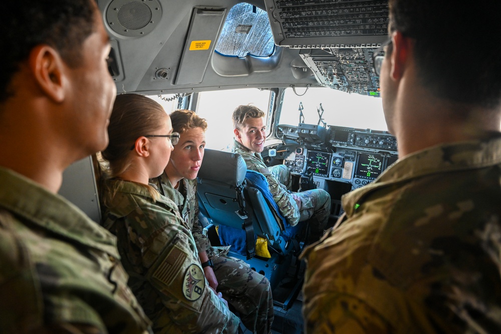 USAFA Cadets visit 521 AMOW during summertime Operations Air Force Program