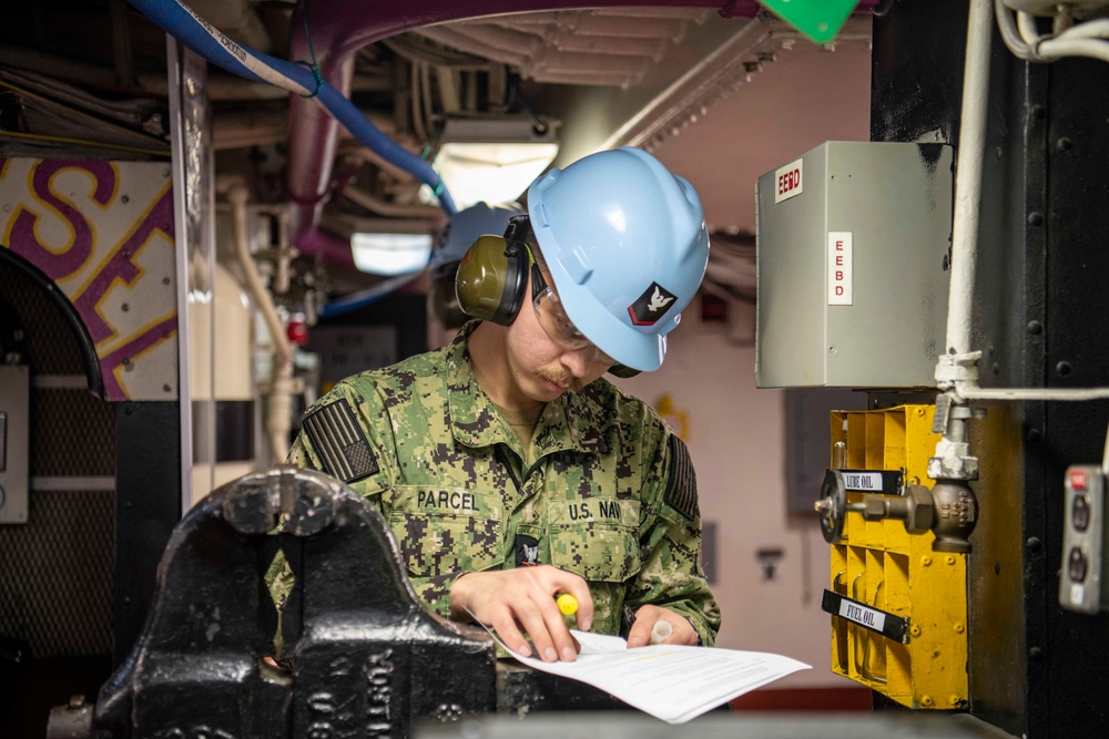Engineman Reviews Procedural Documents