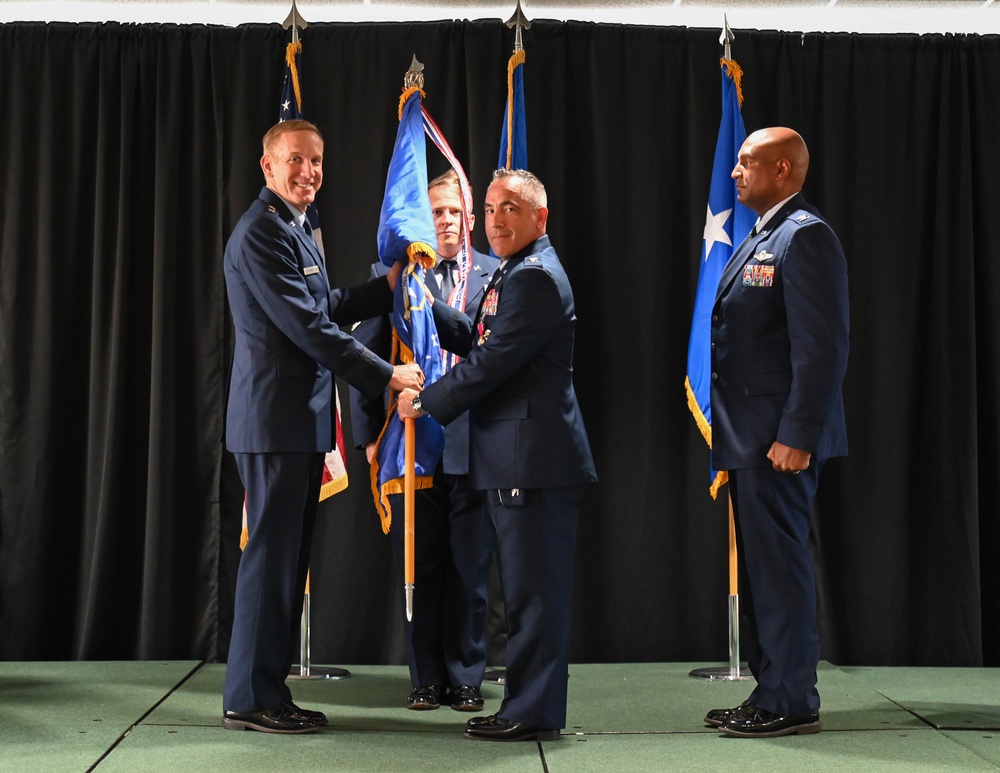 350th SWW welcomes new wing commander