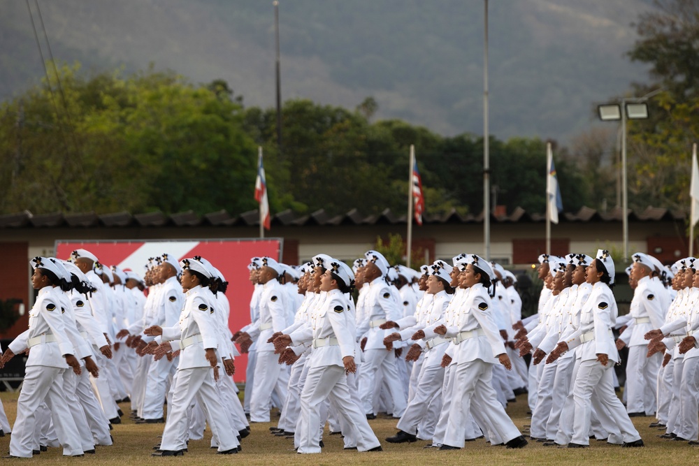 Historic Milestone: First Women Graduate from Brazilian Naval Infantry Basic Training