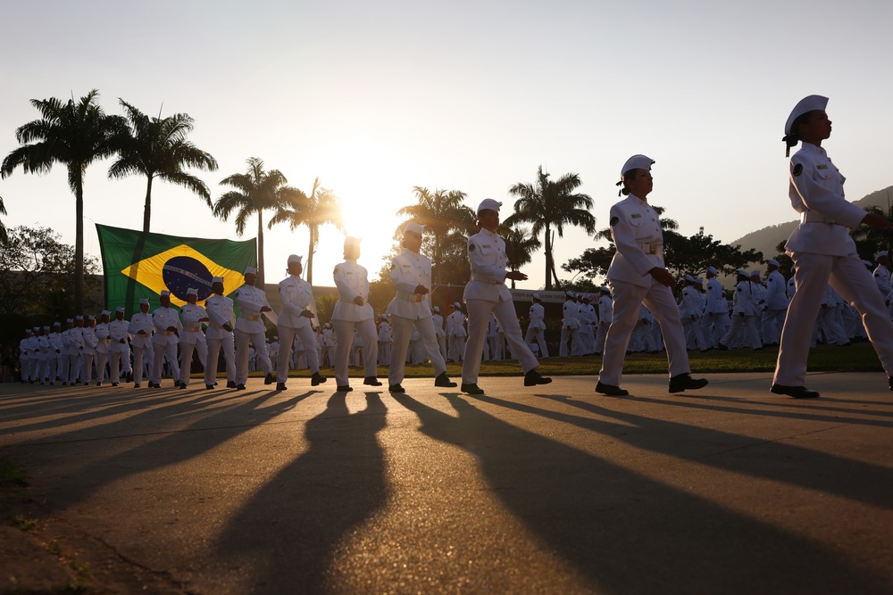 Historic Milestone: First Women Graduate from Brazilian Naval Infantry Basic Training