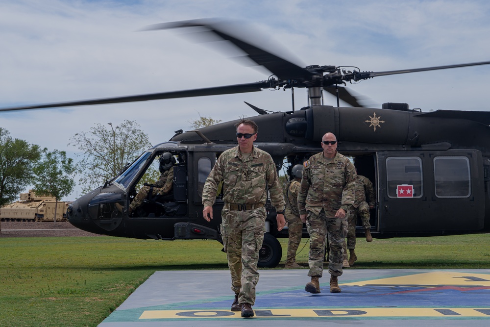 III Armored Corps Maj. Gen. Ben Cattermole visits Fort Bliss