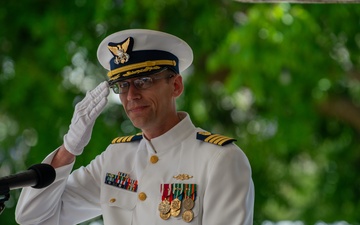 Coast Guard Cutter Polar Star (WAGB-10) holds change-of-command ceremony