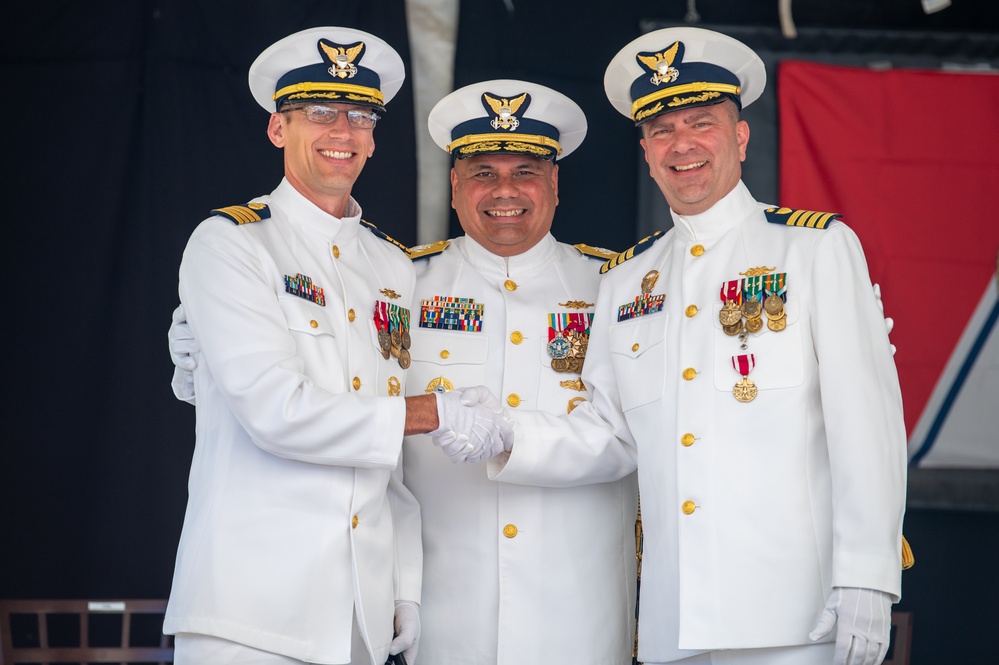 Coast Guard Cutter Polar Star (WAGB 10) holds change-of-command ceremony