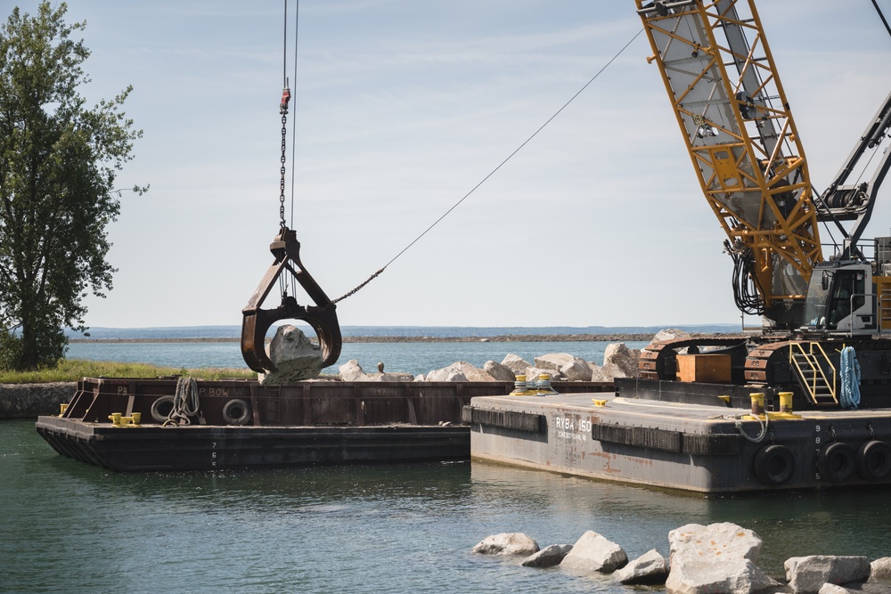 Armor Stone Installed at Buffalo Outer Harbor
