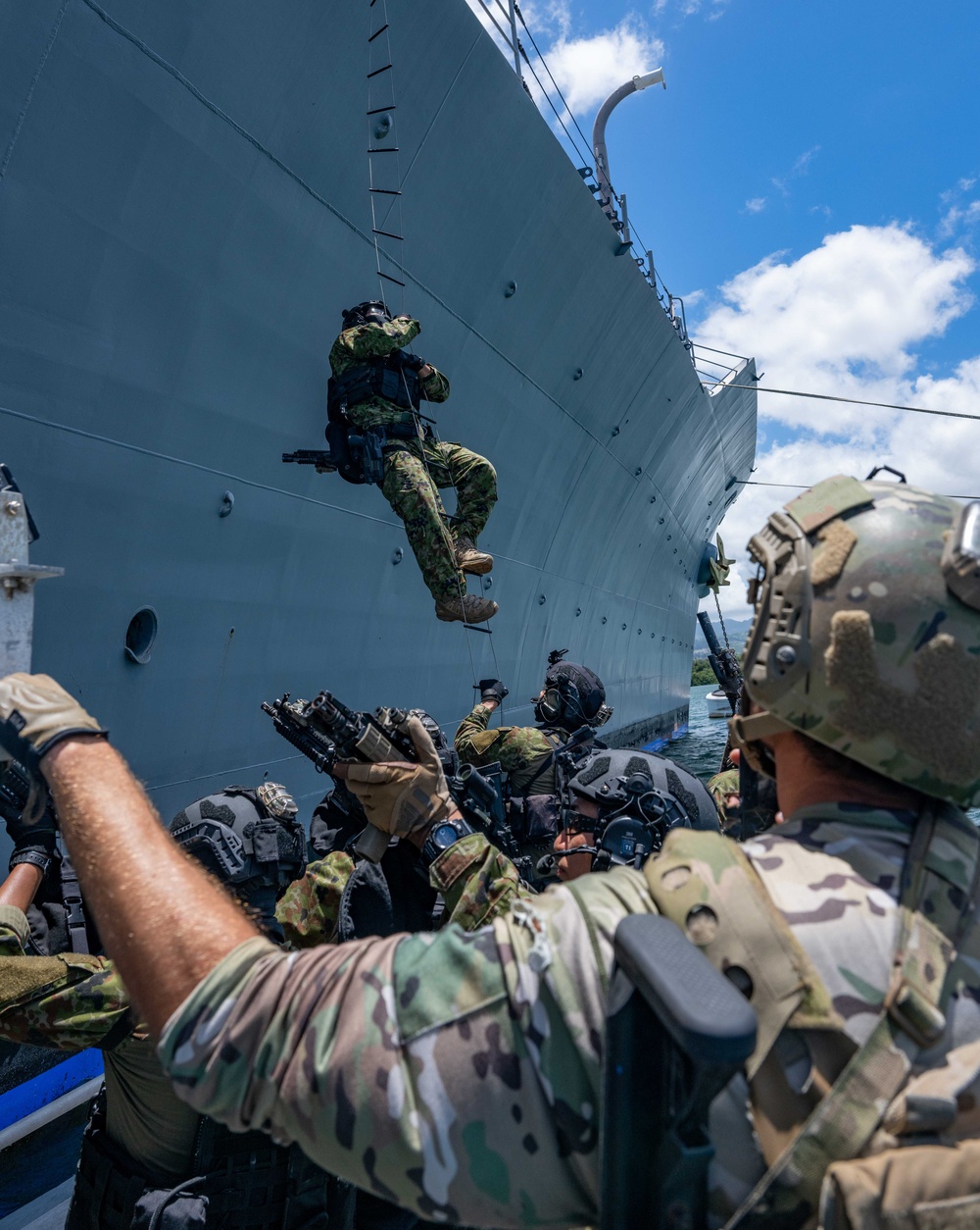 NSW Trains with Partner Forces during RIMPAC 2024