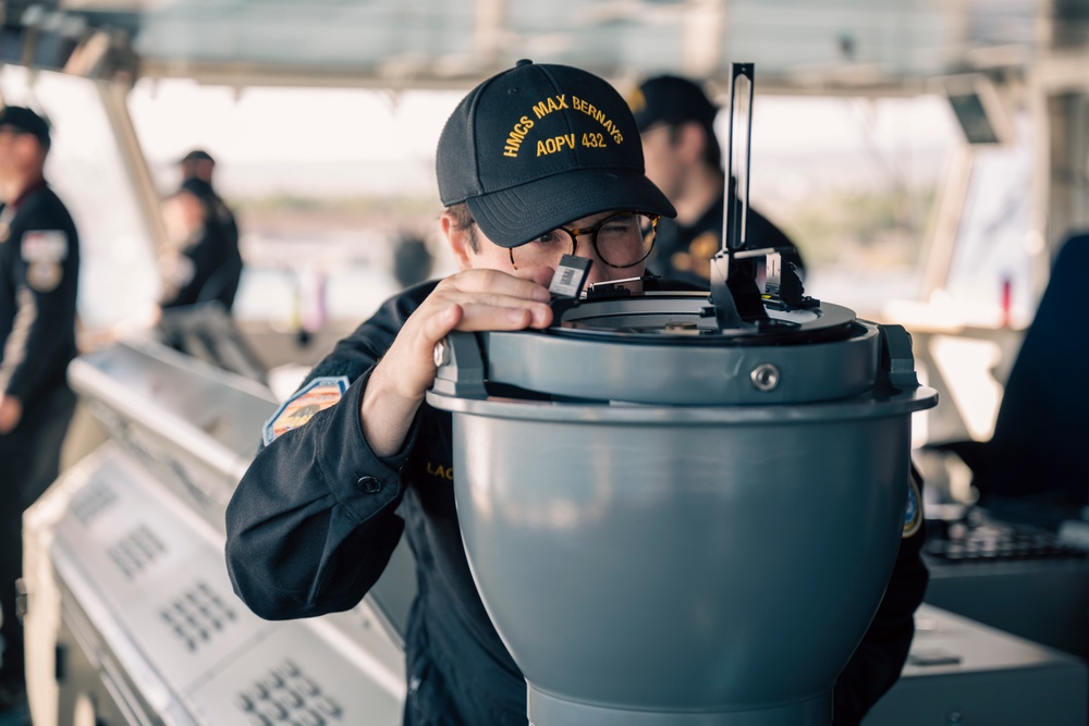 Faces of RIMPAC aboard HMCS Max Bernays