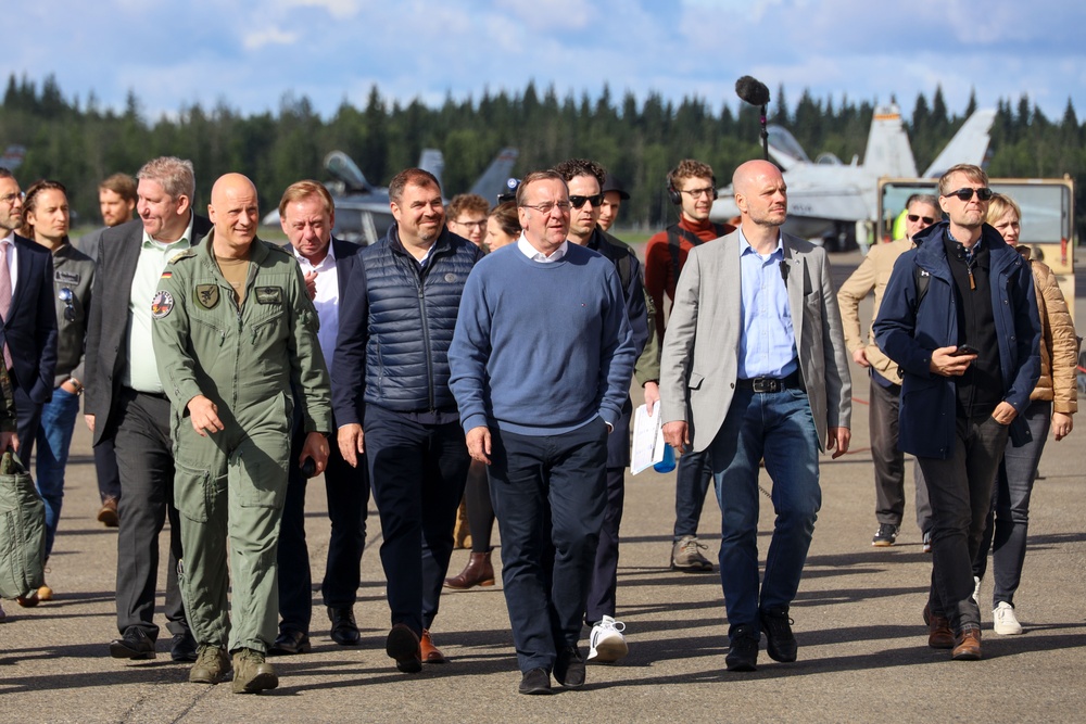 Arctic Defender | German Minister of Defence Tours Aircraft Static Display