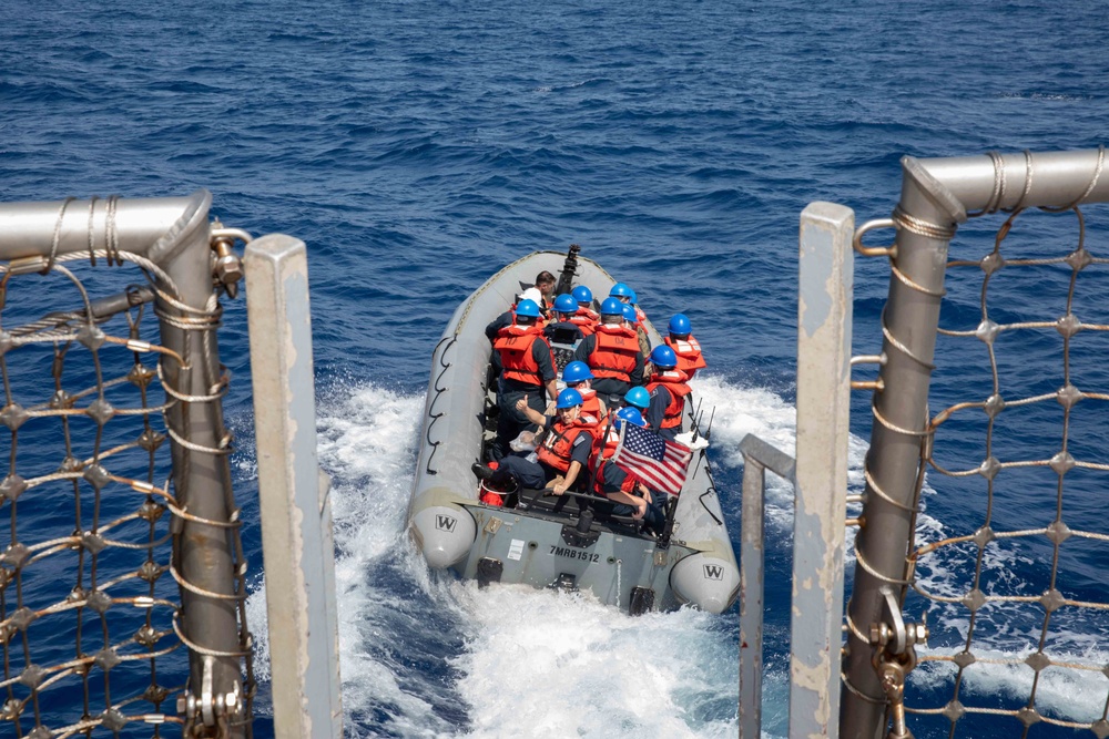 USS Paul Ignatius (DDG 117) Cross Pollination with French Allies