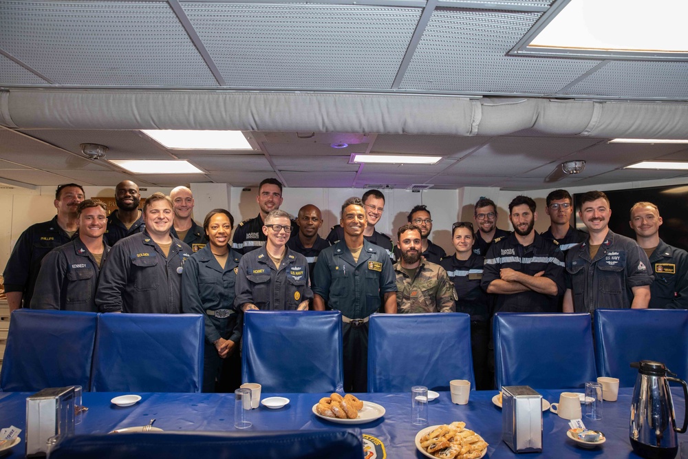 USS Paul Ignatius (DDG 117) Cross Pollination with French Allies