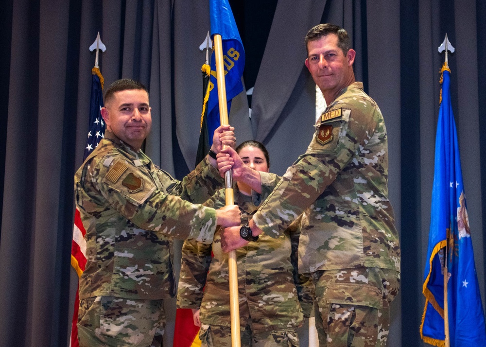 86th MDS welcomes new commander