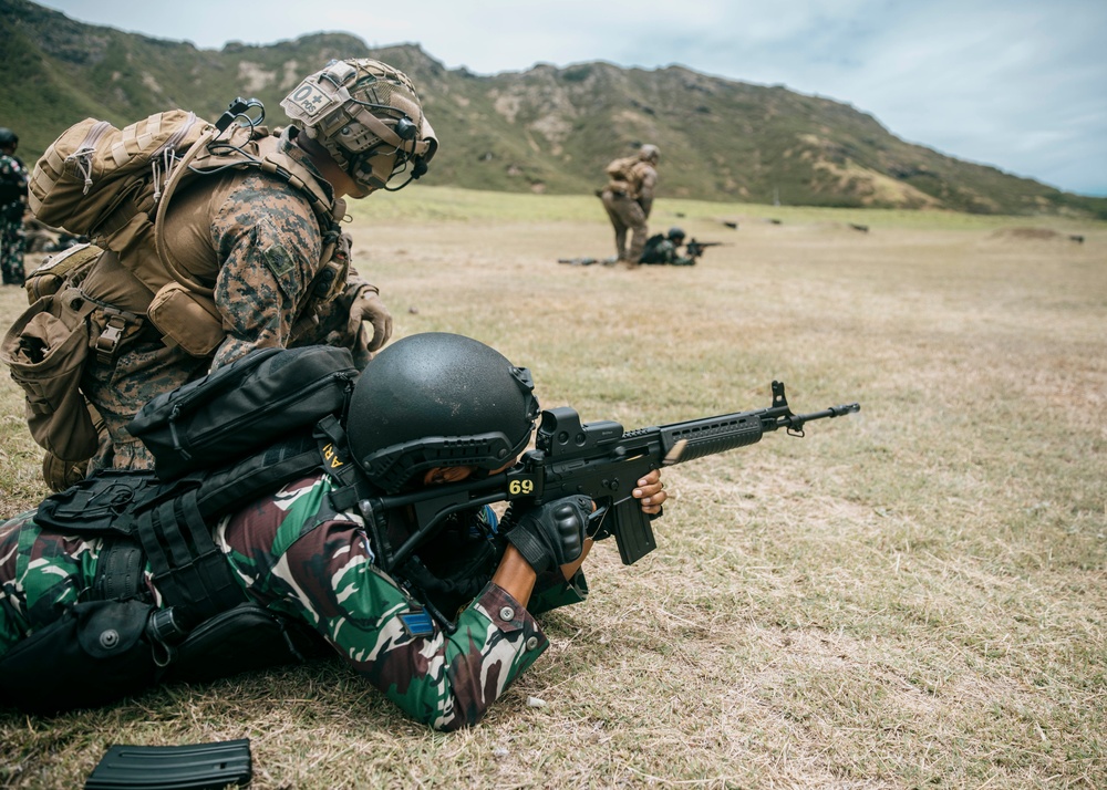 I’m Up: US Marines and partner forces conduct fire and movement range