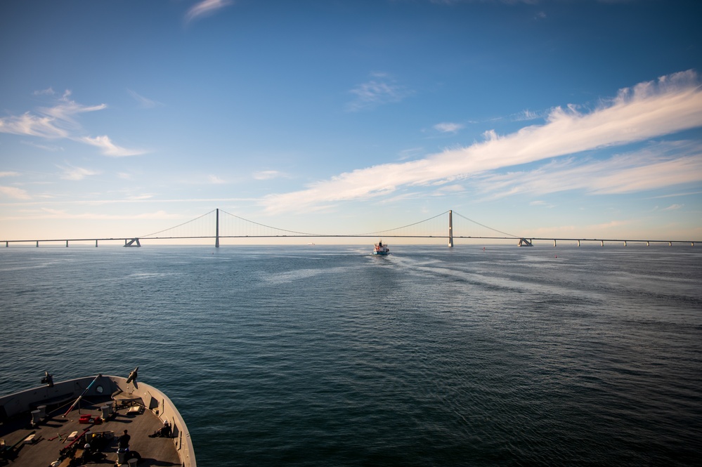 USS New York Departs Kiel, Germany