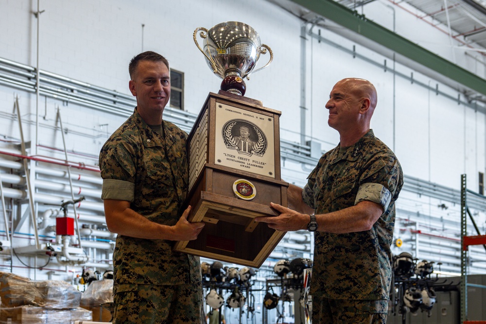 Marine Medium Tiltrotor Squadron (VMM) 162 receives the II MEF &quot;Chesty&quot; Puller Award