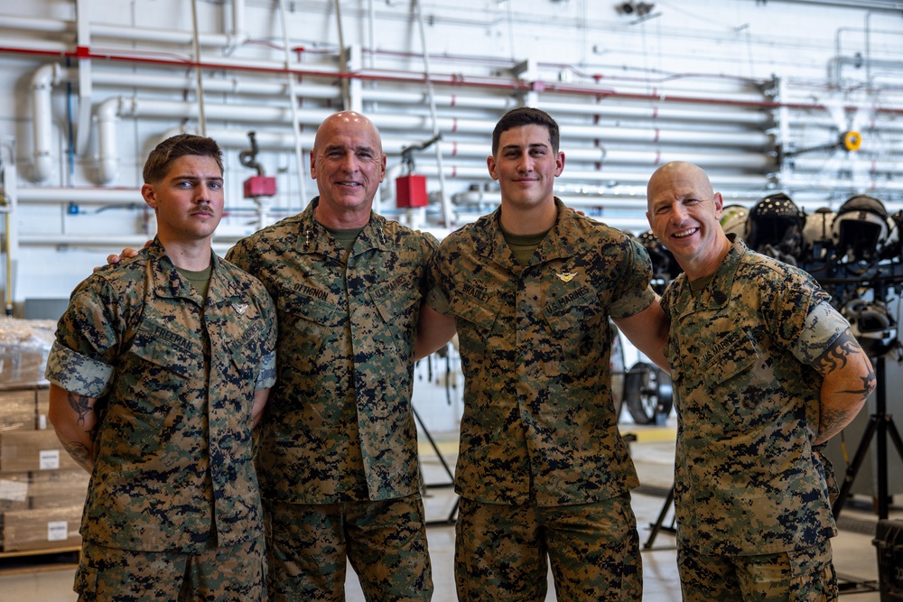 Marine Medium Tiltrotor Squadron (VMM) 162 receives the II MEF &quot;Chesty&quot; Puller Award