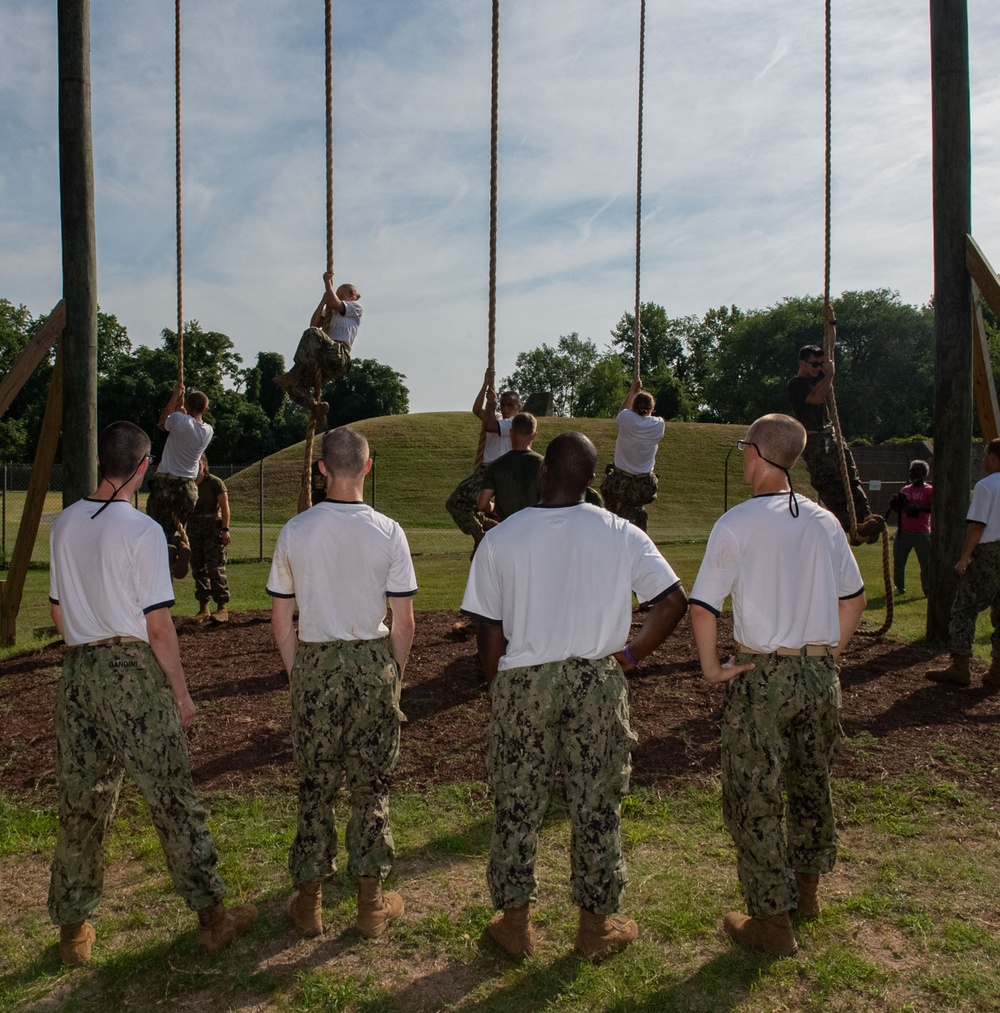 DVIDS - Images - 2024 U.S. Naval Academy Plebe Summer [Image 10 of 10]