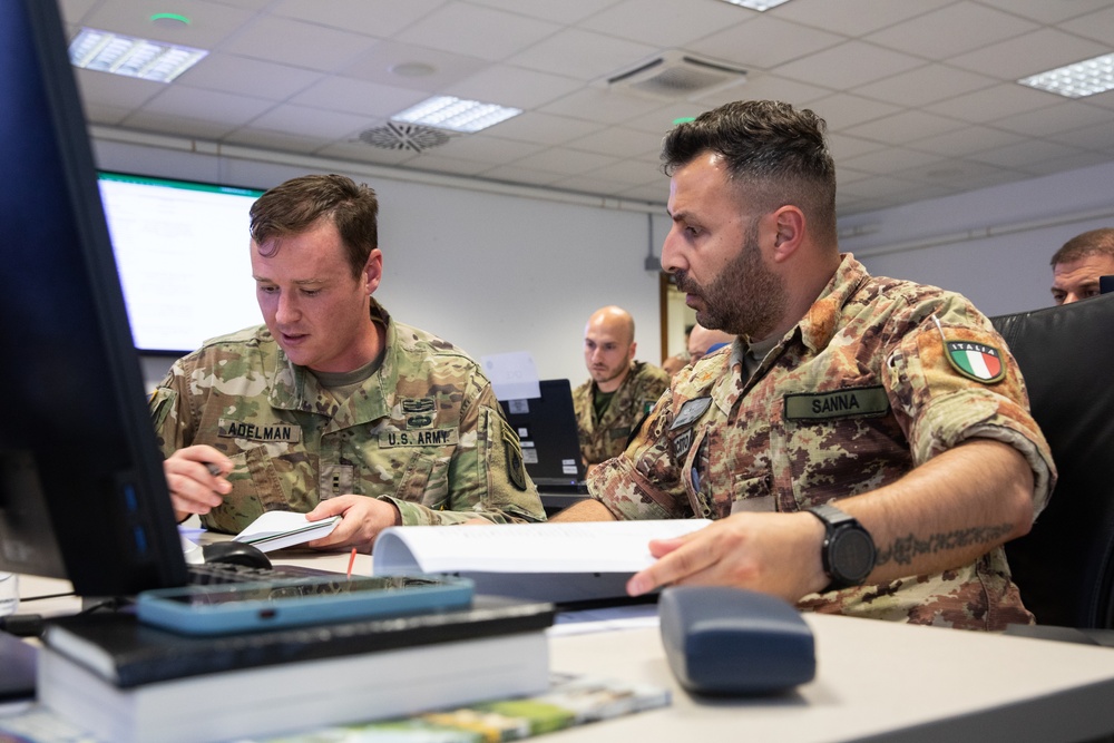 US, Italy conduct staff training exercise ahead of exercise Saber Junction 2024