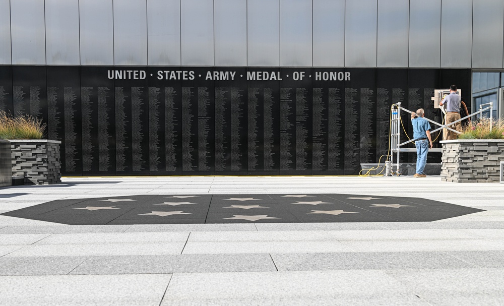 Two new names added to NMUSA's Medal of Honor Wall