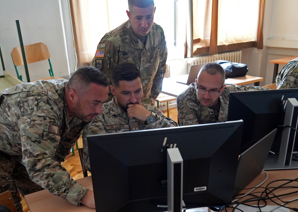 Guard members, international partners train on cyber skills in Slovenia