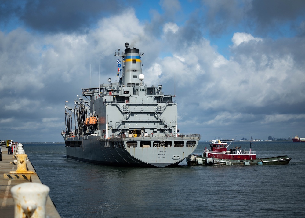 USNS Kanawha (T-AO 196) Returns to Naval Station Norfolk