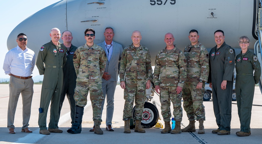 CSAF and CMSAF visit DM