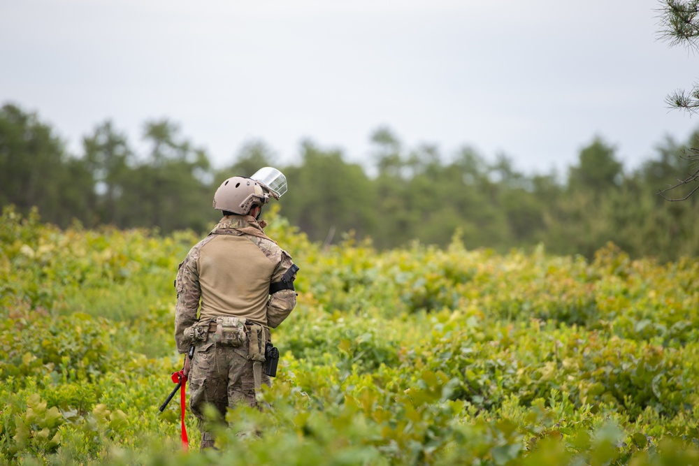 Airmen from the 171st Civil Engineer Squadron and the 177th Civil Engineer Squadron Participate in Piney Devil Land Navigation and Simulated Combat Training