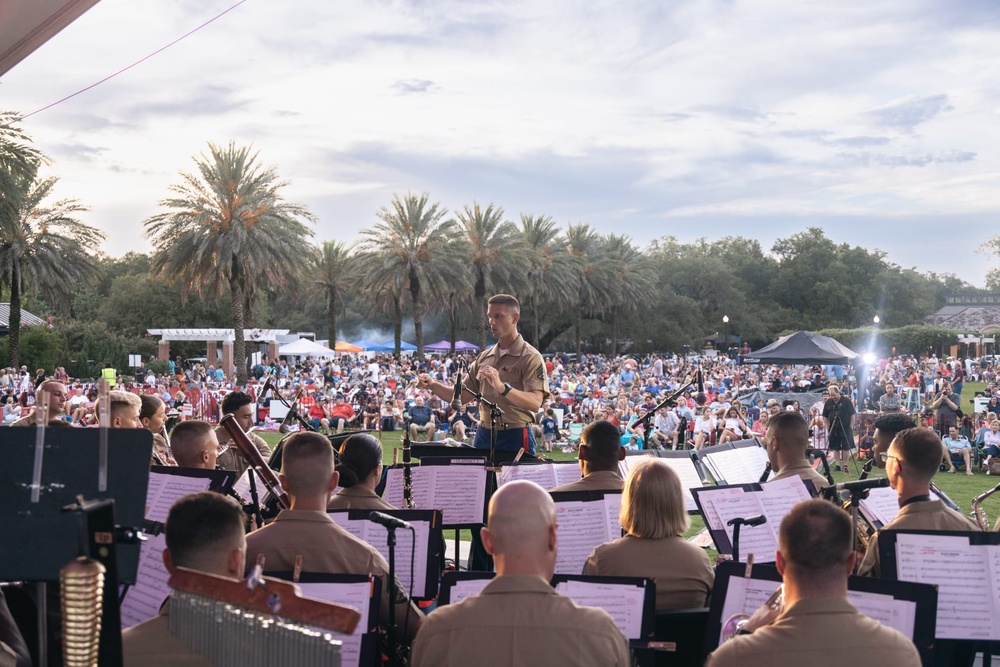 Marine Forces Reserve Band perform at Independence Day celebration.