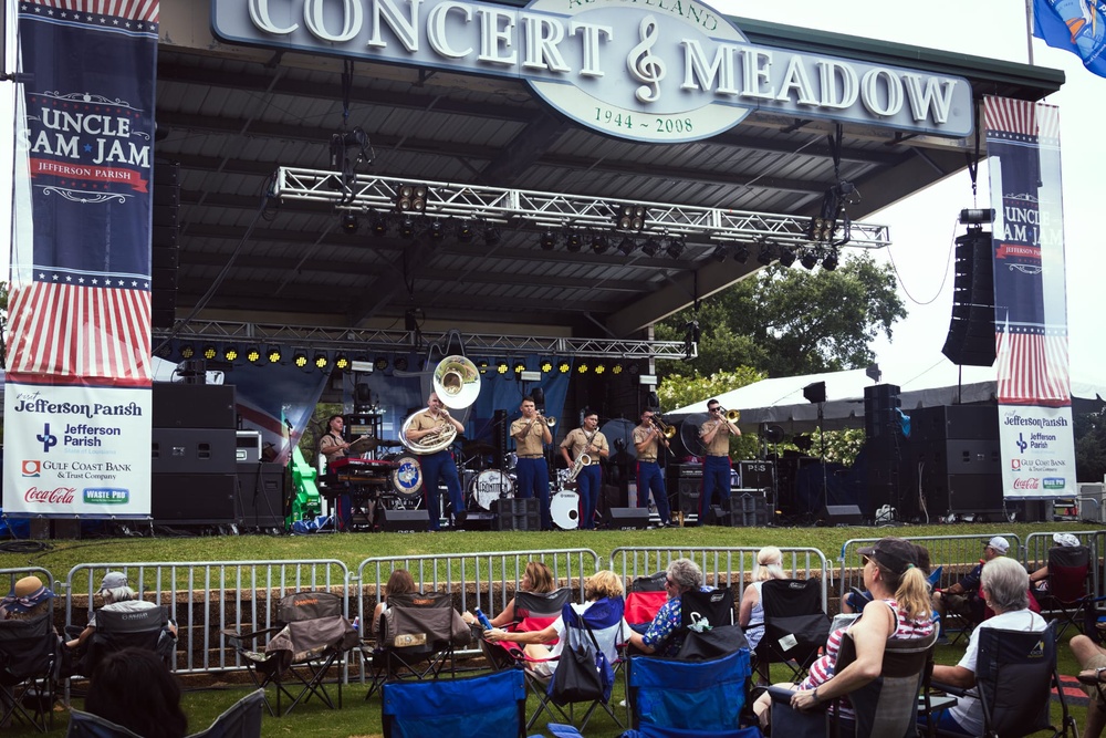 Marine Forces Reserve Band perform at Independence Day celebration.